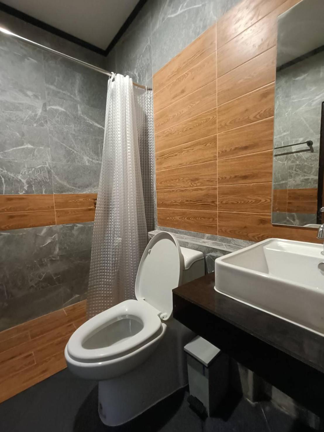 Lanta Chaolay Hostel Koh Lanta Luaran gambar